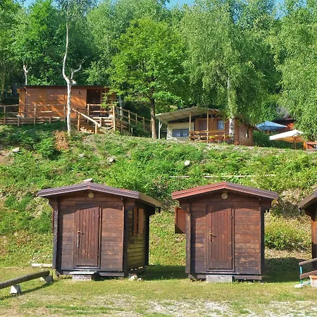 Camping Yoghi E Bubu