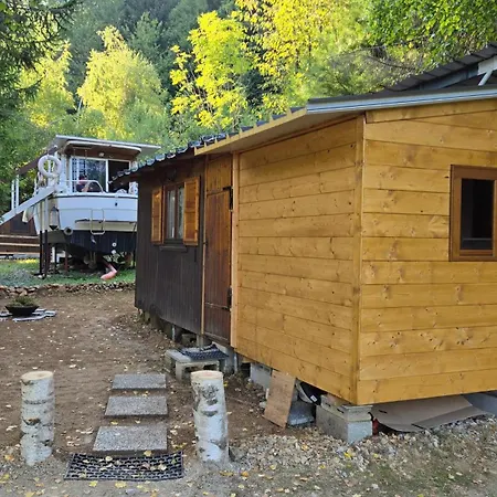 Yoghi E Bubu Campingplatz