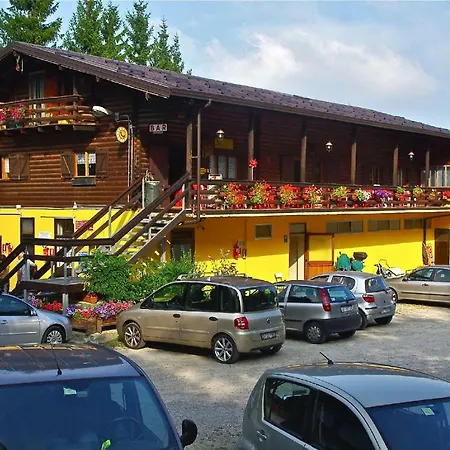 Campingplads Yoghi E Bubu San Giacomo (Piedmont)